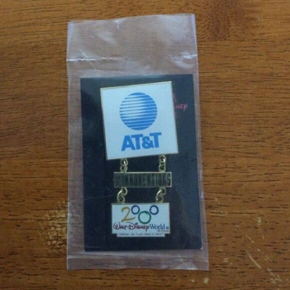 🆕 Disney Pin 2374 WDW Innoventions AT&T Press 2000 - Picture 1 of 2